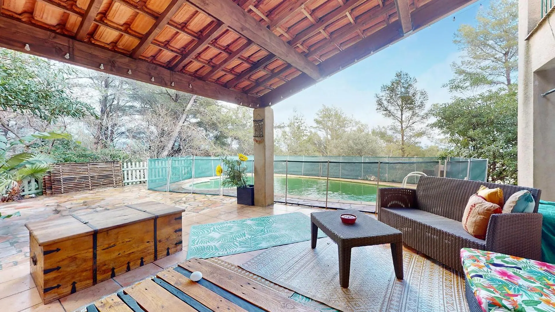 Holiday home Amazing Home In Sollies-Ville France